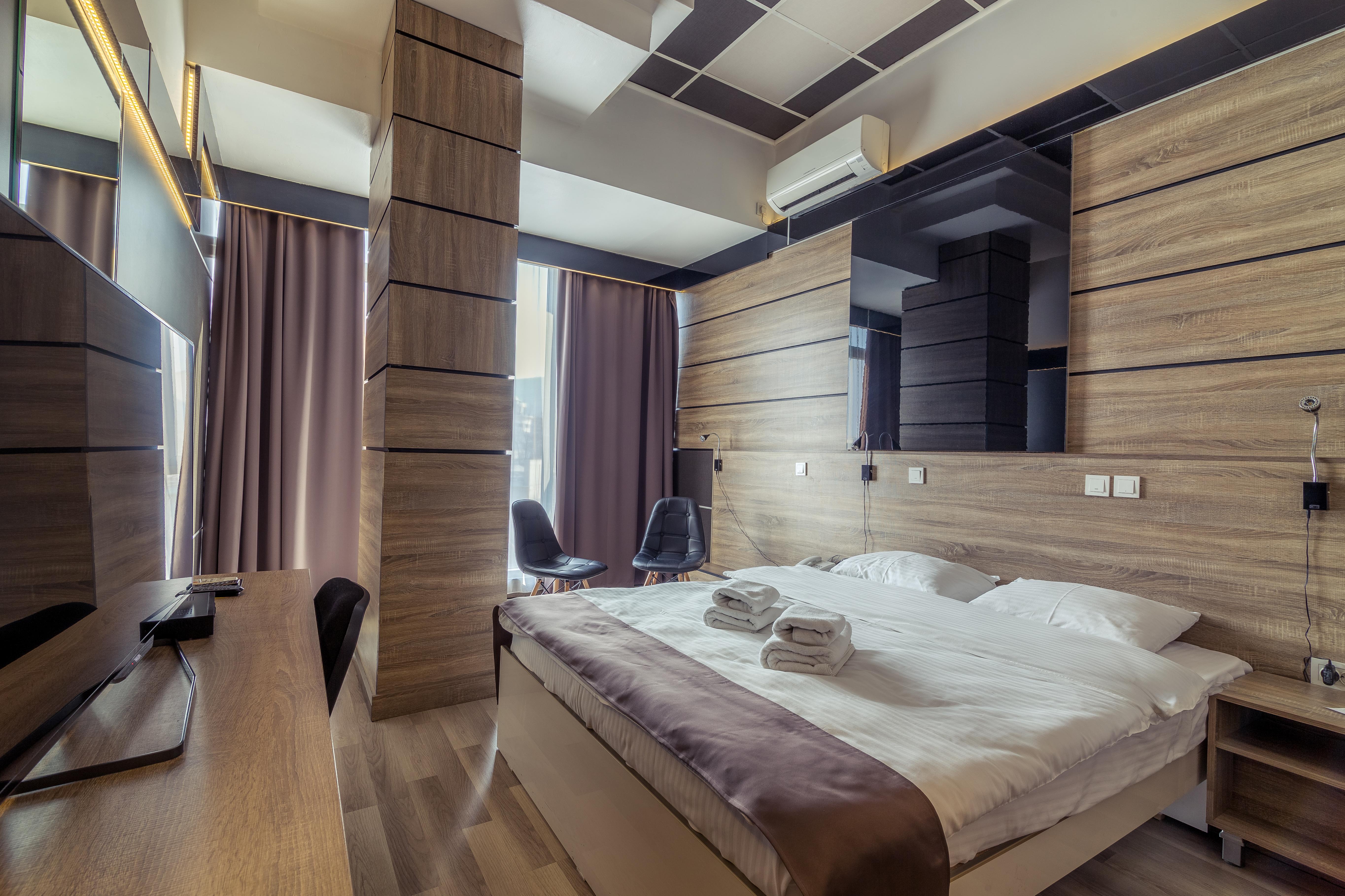 Hotel De Koka Skopje Bagian luar foto