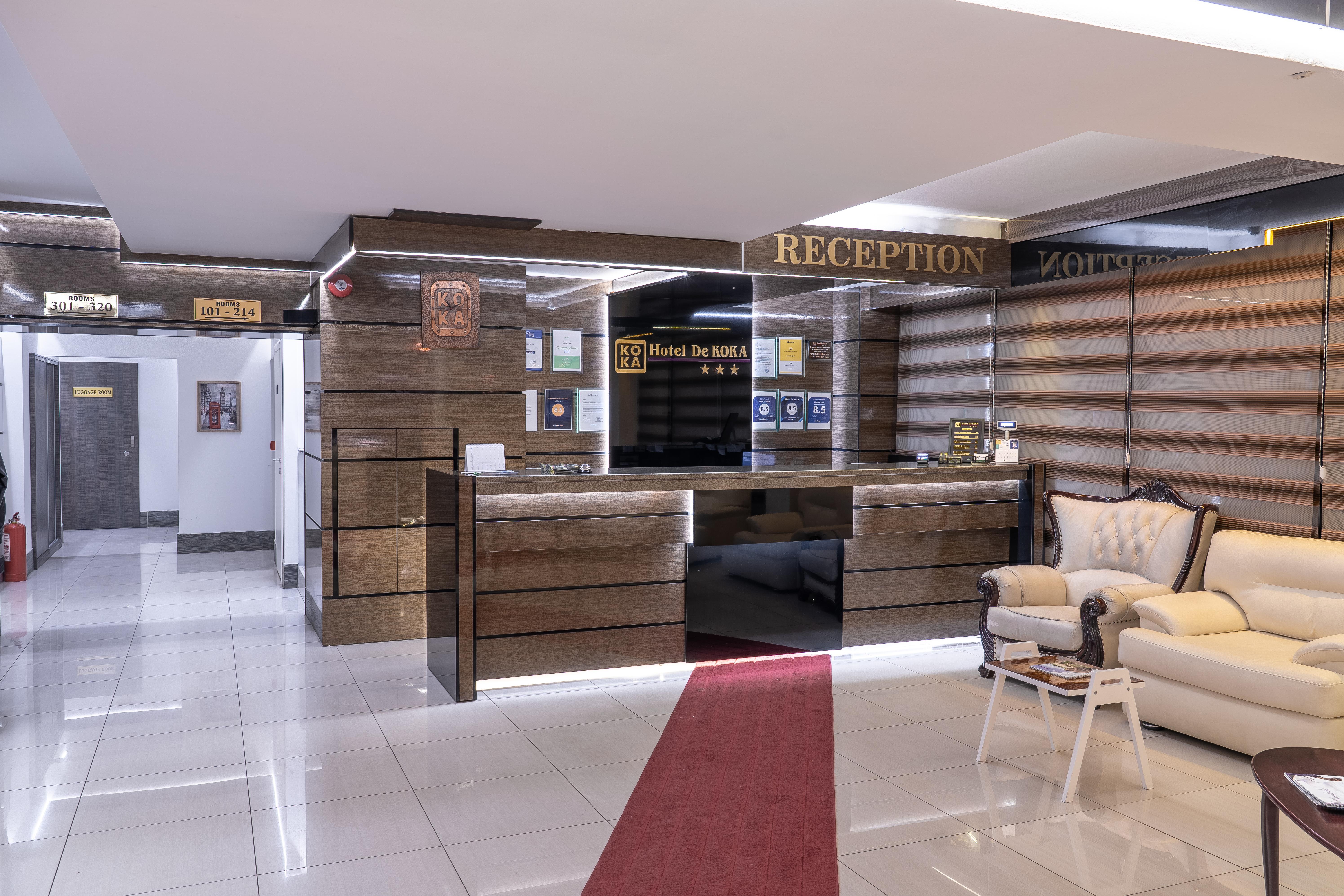 Hotel De Koka Skopje Bagian luar foto